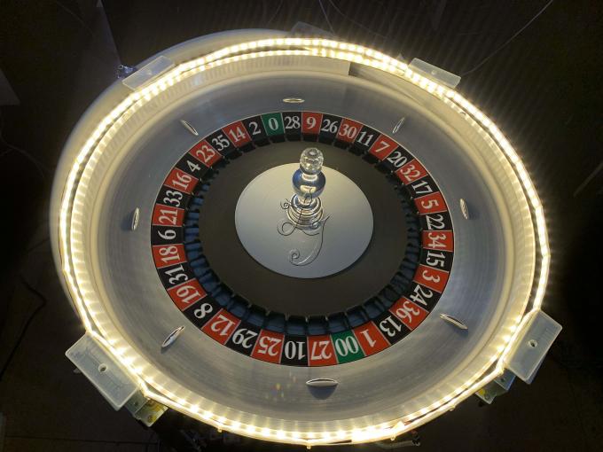 8 Players Electronic Roulette Game Machine